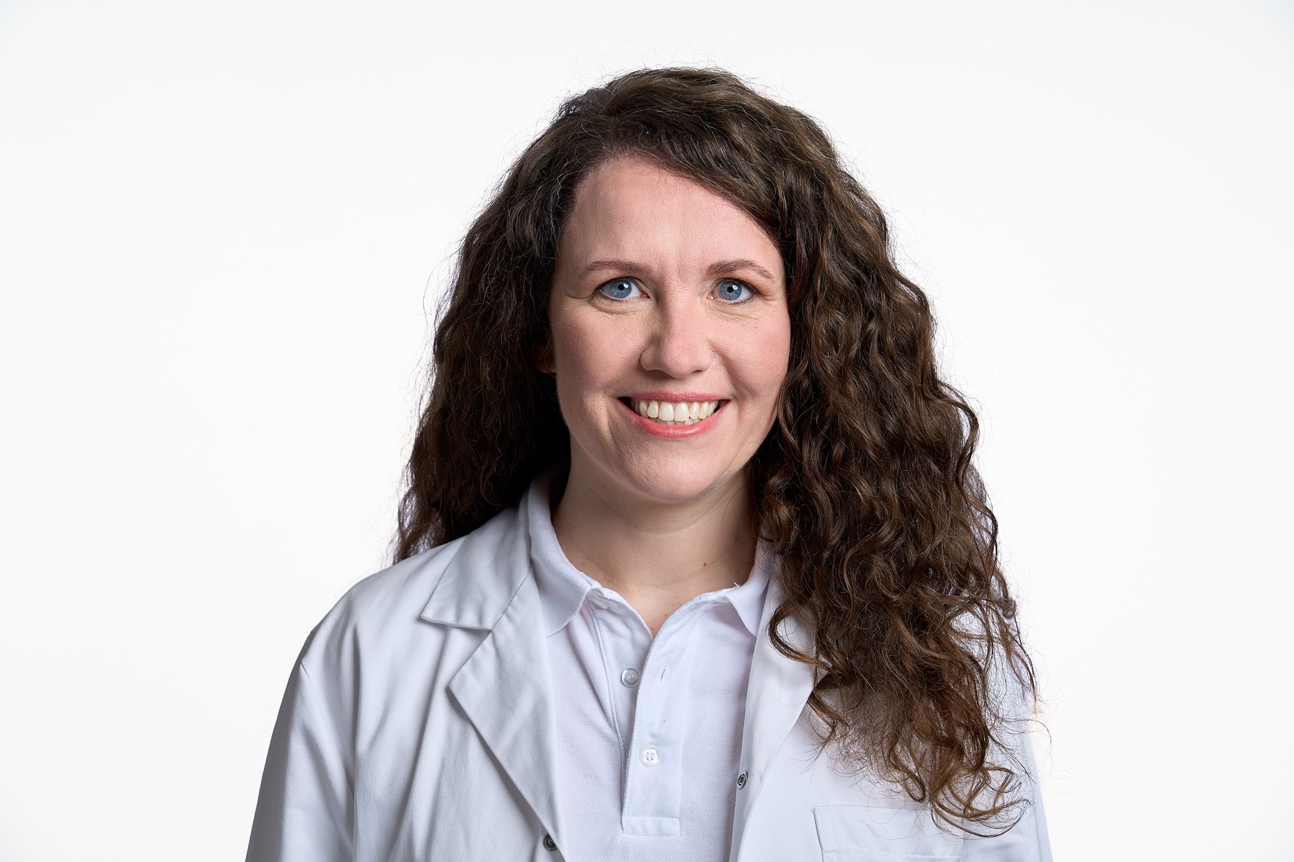 Dr. Yvonne Goy