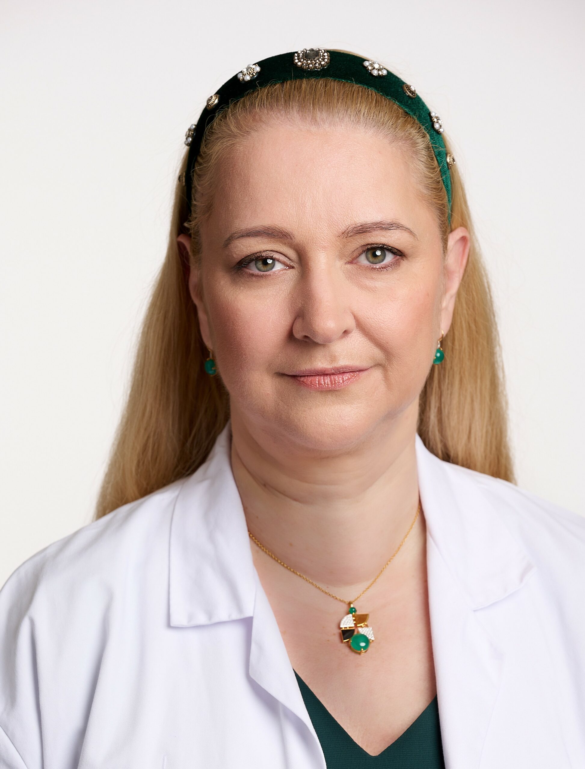 Dr. Claudia Steffal HCM, EMBA